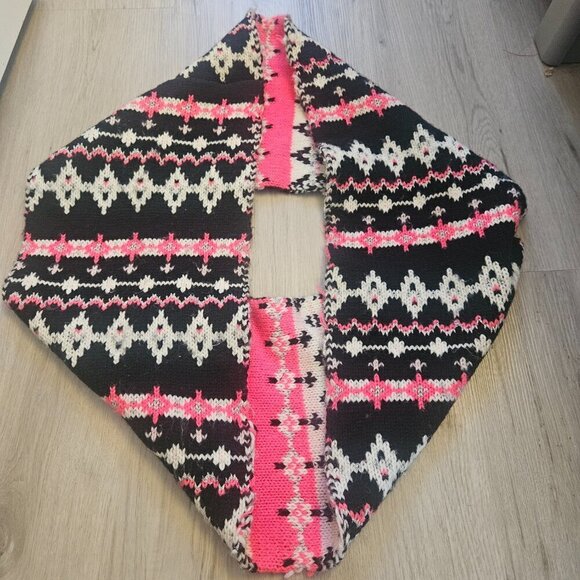 Girls Children’s Place Reversible Infinity Scarf Pink Black Knit - Picture 5 of 8